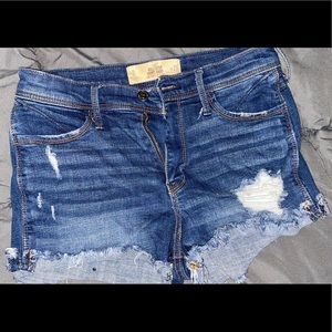 Hollister high rise short